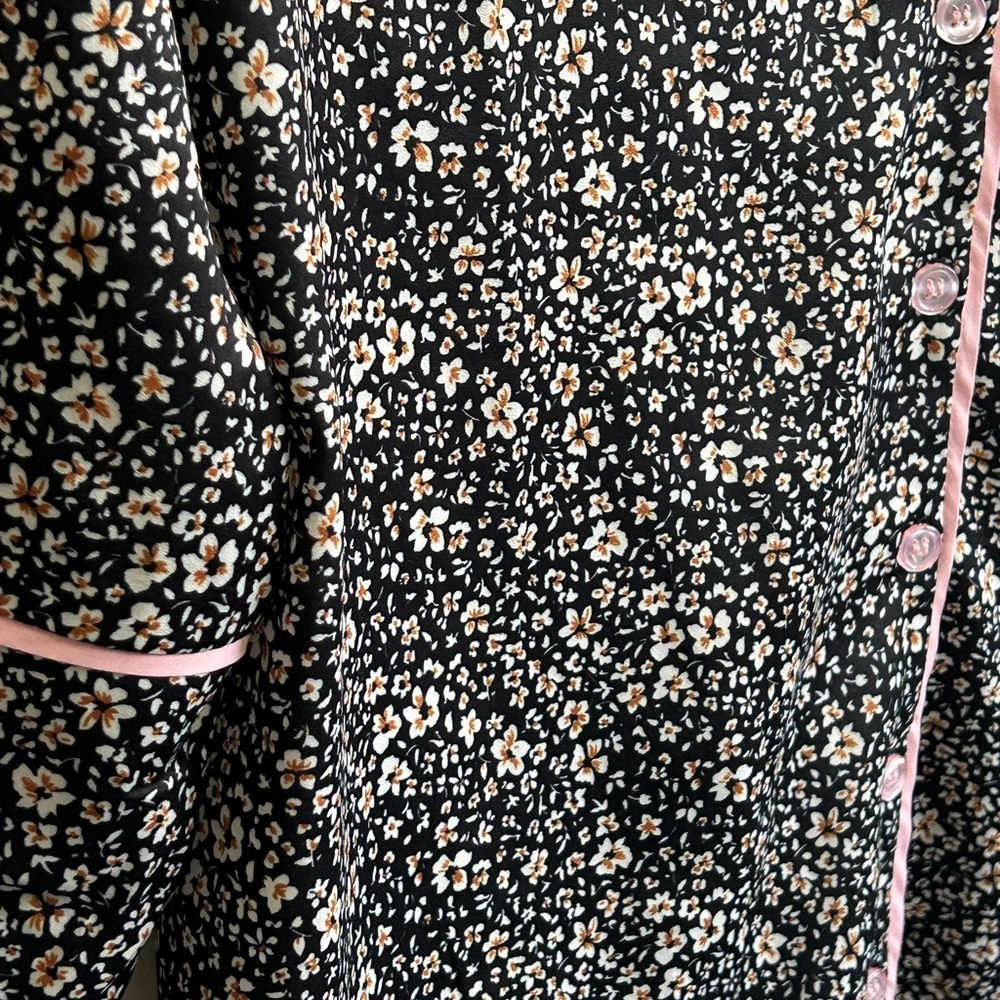 Summersalt Soft Charmeuse Cloud 9 size M boyfriend sleep shirt. Black and white - Picture 7 of 10